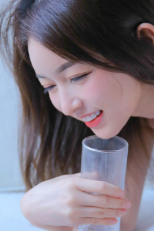 哔哩哔哩老女人